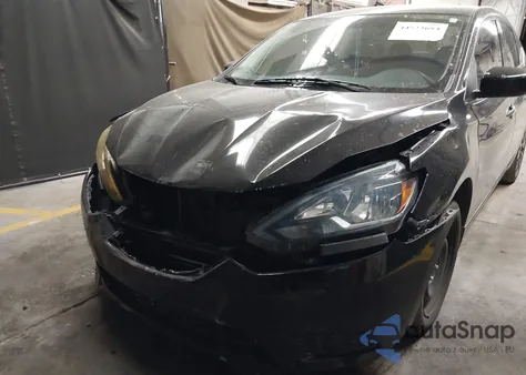 2017 Nissan Sentra S z USA, uszkodzony, nr VIN 3N1AB7AP2HY355260